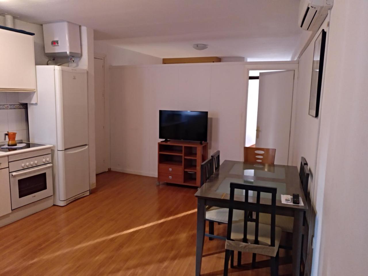 Santa Ana Apartamento 마드리드 객실 사진